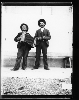 2 hommes