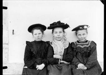 3 filles