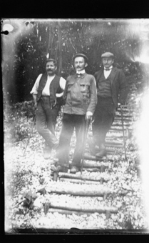 3 hommes