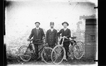 3 hommes