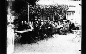 NE-Neuchâtel, Groupe