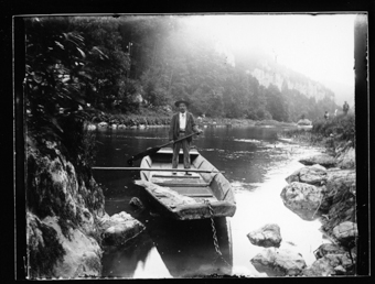 Barque sur le Doubs
