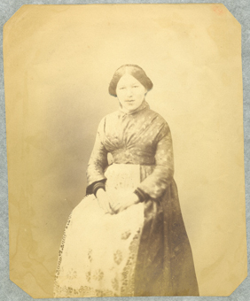 Bernet, Maria Anna Elisabetha, alias Louise Ecker, Karolina Utz Personalien: geboren 1837