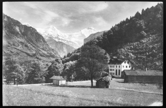 Interlaken, Bairische Brauerei, Eiger, Mönch und Jungfrau