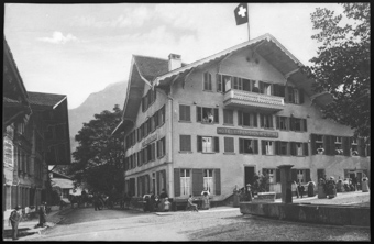 Wilderswyl, Bärenplatz, Hôtel Bären