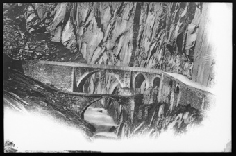 Schöllenenschlucht, Teufelsbrücke