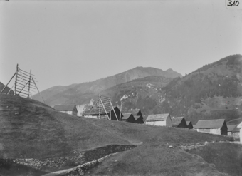 Dorfaufnahme Gebäude in Airolo