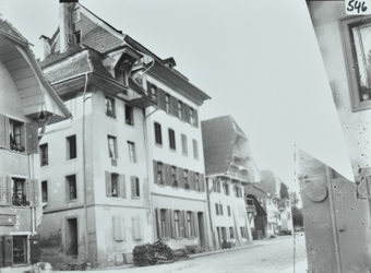 Gasse mit Gebäuden