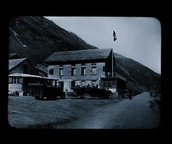 4743. Oberalpstrasse. Hotel
