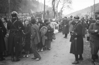 Spanischer Bürgerkrieg, «Retirada», Flucht von Republikanischen Zivil- und Militärpersonen über die spanisch-französische Grenze