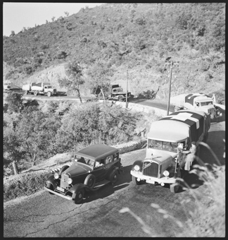 Spanischer Bürgerkrieg, Versorgung von Auslandschweizern mit Lebensmitteln und Hilfsgütern [gehört zur Reportage «750 Landsleute erhalten zu Essen», in: Berner Woche, 17. Dezember 1938]