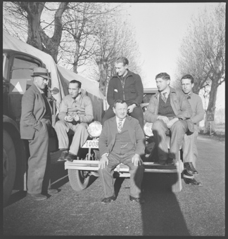 Spanischer Bürgerkrieg, Versorgung von Auslandschweizern mit Lebensmitteln und Hilfsgütern [gehört zur Reportage «750 Landsleute erhalten zu Essen», in: Berner Woche, 17. Dezember 1938]