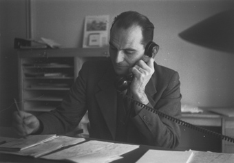 Rodolfo Olgiati in seinem Büro