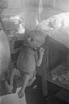 Zweiter Weltkrieg, «Maternité suisee», französisches Mütter- und Kinderheim in Elne, Aussenstation des Konzentrationslagers in Rivesaltes, betrieben von Schwestern der «Schweizer Hilfe»