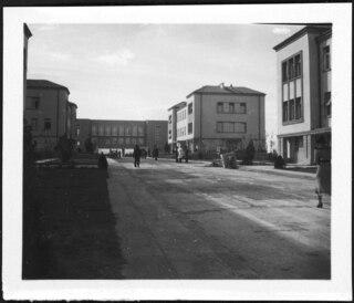 Türkei, Ankara: Stadtansicht; Häuser an einer Strasse