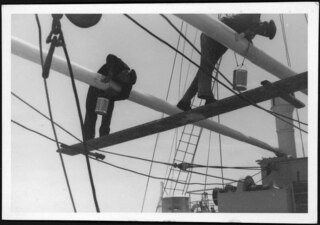 Gerusalemme (Schiffsname): Schiff; Matrosen beim Malen