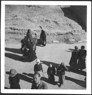 Syrien, Aleppo: Strassenszene; zufällige Menschengruppe
