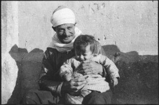 Syrien, Aleppo: Mann mit Kind; Mann mit Kind
