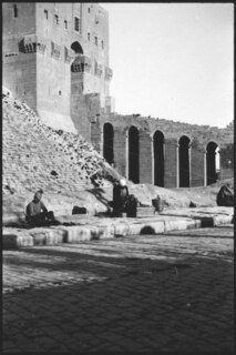 Syrien, Aleppo: Zitadelle; Platz, Hintergrund Zitadelle