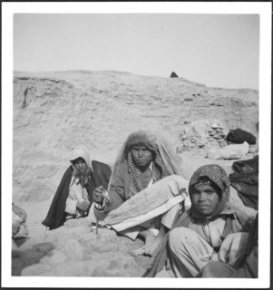 Irak, Uruk (Warka): Ausgrabungen; Arbeiter bei Ausgrabungen