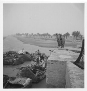 Irak, Hindijeh (Hindiya): Stauwerk; Hindijeh Stauwerk mit Fischerbooten