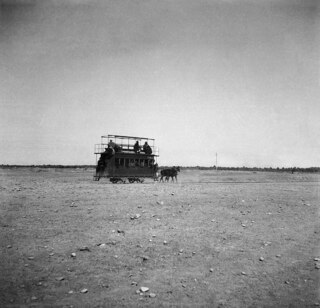 Irak, Nejaf (Nedjef): Rösslitram; Rösslitram in der Wüste, verkehrt zwischen Kufah und Kerbala