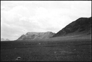 Persien, Persepolis: Landschaft (Lokalisierung unsicher); Berglandschaft