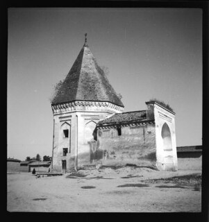 Persien, Babol: Gebäude; Madrasa