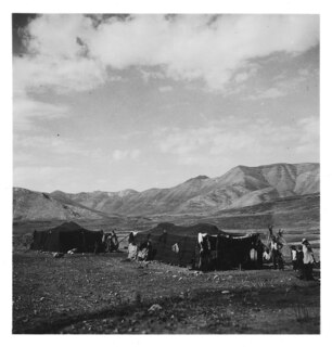 Persien, Elburs-Gebirge (Elburz): Nomaden; Schwarze Zelte von Nomaden