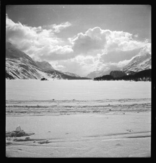 Schweiz, Engadin: Landschaft; Blick auf den Silsersee