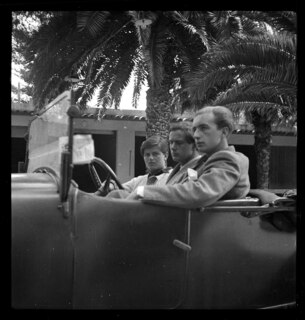 Frankreich, Bandol: Menschen; Elisabeth und Michael Mann mit Begleiter