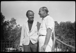 Mai, Juni 33: Lavandou, Spanien, Paris [Legende auf Umschlag]