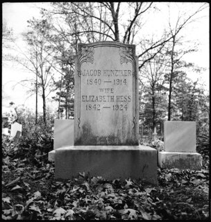 USA, Gruetli/TN: Friedhof; Grabsteine