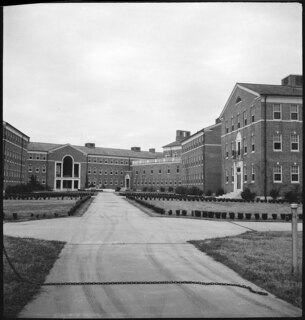 Wesleyan College [Legende auf separatem Umschlag]