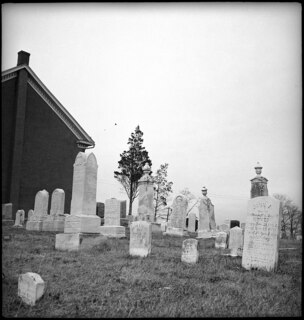 USA, Shenandoah Valley/VA: Kirche (Lokalisierung unsicher); Friedhof mit kleiner Kirche