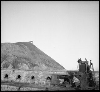 Vor Pittsburgh: | Kohle! - in den Kohlenfeldern der Frick Coal Co. - bei Mount Pleasant, Pennsylvania [Legende auf separatem Umschlag]