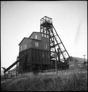 Vor Pittsburgh: | Kohle! - in den Kohlenfeldern der Frick Coal Co. - bei Mount Pleasant, Pennsylvania [Legende auf separatem Umschlag]
