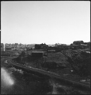 Vor Pittsburgh: | Kohle! - in den Kohlenfeldern der Frick Coal Co. - bei Mount Pleasant, Pennsylvania [Legende auf separatem Umschlag]