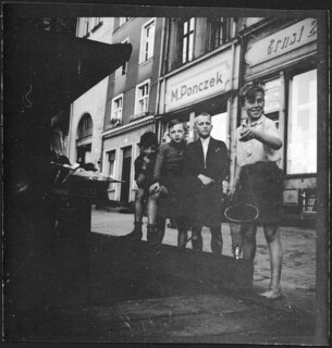 /3 [unsichere Lesart; durchgestrichen (von späterer Hand?)]