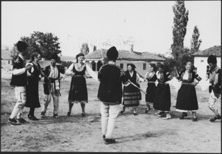 Danse nationale "Choro" de la region de Sofia