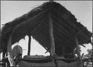 Iran, Mazanderan (Mazandaran): Dorf; Eine strohgedeckte Hütte