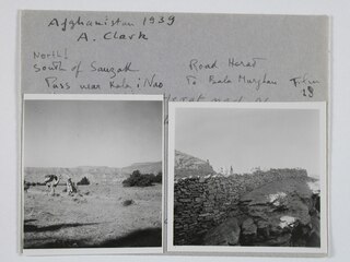 Afghanistan, Daribum (Darreh-ye Bum): Landschaft; Karteikarte: Mann mit Kamel / Steinmauer
