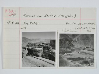 Afghanistan, Shibar Pass (Shebar Pass, Kowtal-e Shebar): Landschaft; Karteikarte: Gebäude aus Lehm / Talboden mit Feldern und Gebäuden