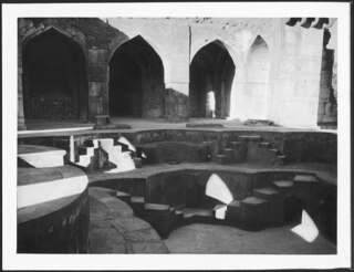 6 Mandu