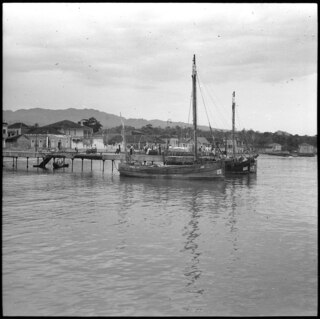 Portugal, San Thomé (São Tomé und Príncipe): Hafen; Hafengelände von São Tomé mit einzelnen Schiffen