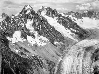 Aiguille du Chardonnet, Mont-Blanc Massiv, Ballonaufnahme