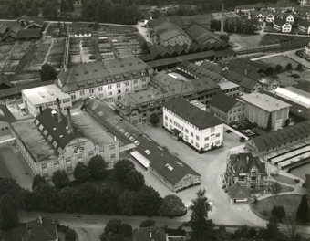 Porzellanfabrik