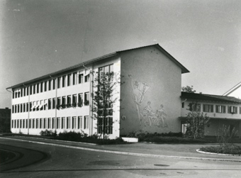 Kreuzfeld-Schulhaus