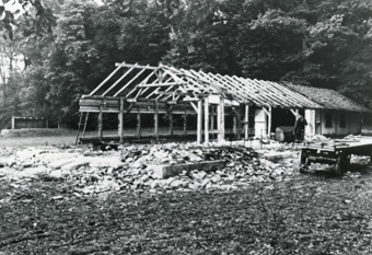 Abbrucht des alten Schützenhauses auf dem Hinterberg, nach 1970, gehört zu Dossier: Hinterberg