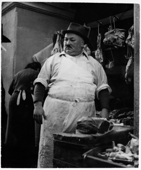 Metzger auf dem Fleischmarkt